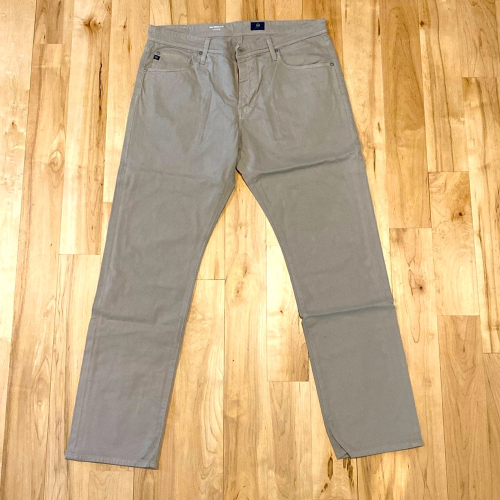 NWOT AG Adriano Goldschmied 36x32 men’s pants, style “The Graduate”